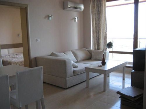 Pomorie Bay Aparthotel Buitenkant foto